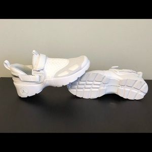 Nike Air Jordan Trunner LX Men’s Size 9